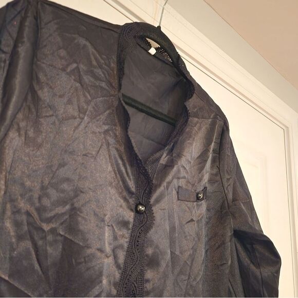 Silky black lightweight cardigan - Picture 2 of 4